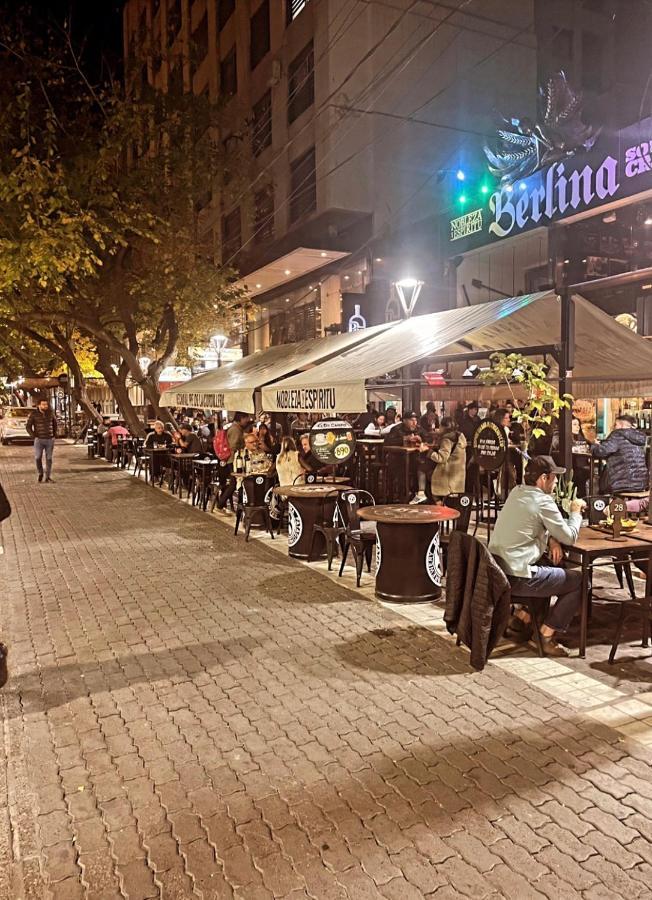 Departamento En Peatonal Mendoza Apartment Екстериор снимка